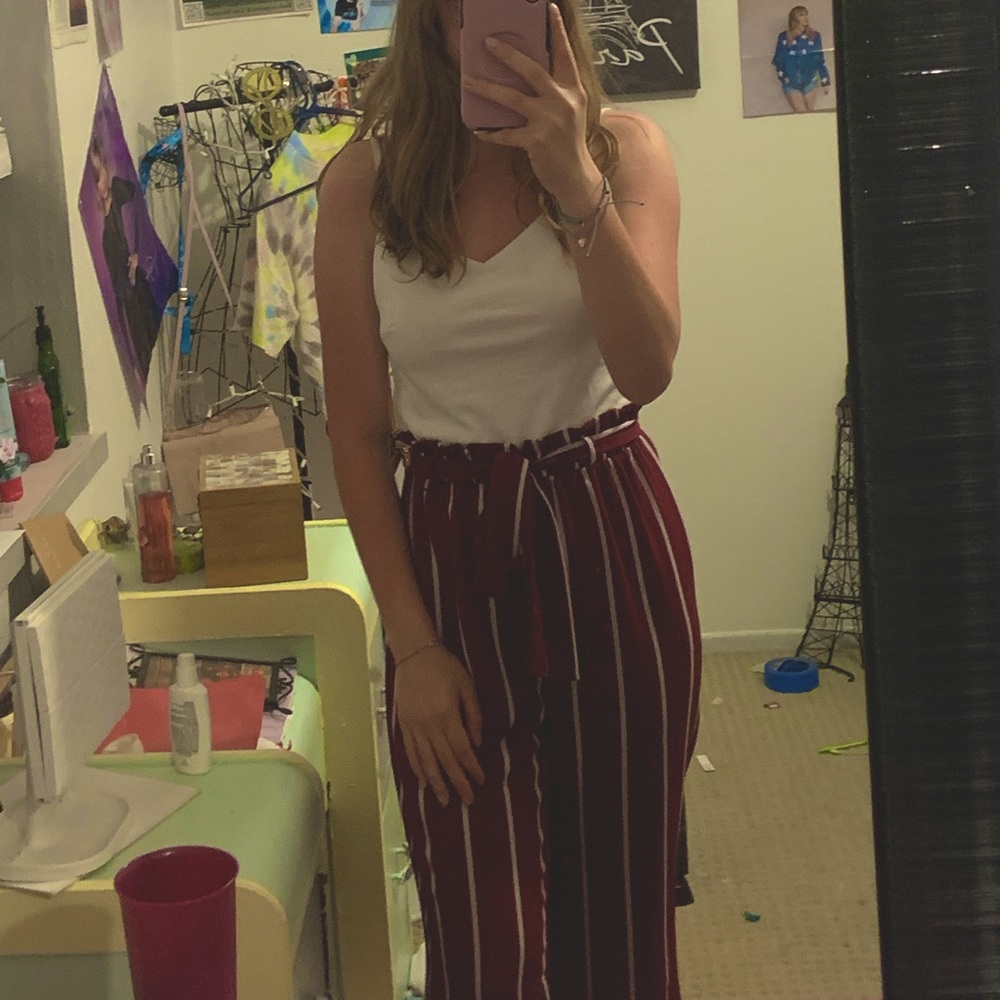Francescas maroon and white pant suit